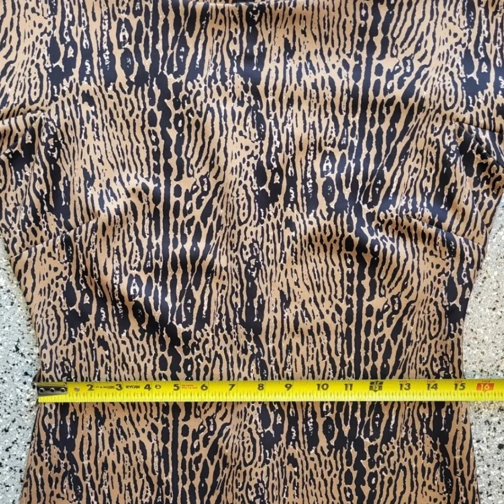 Philosophy Goldish Tan & Black Abstract Animal Print Short Sleeve Sheath Dress - Picture 12 of 14